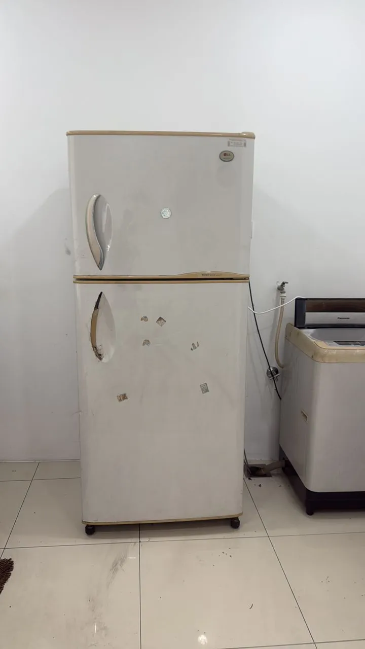 Experienced refrigerator repair team providing affordable and efficient service
