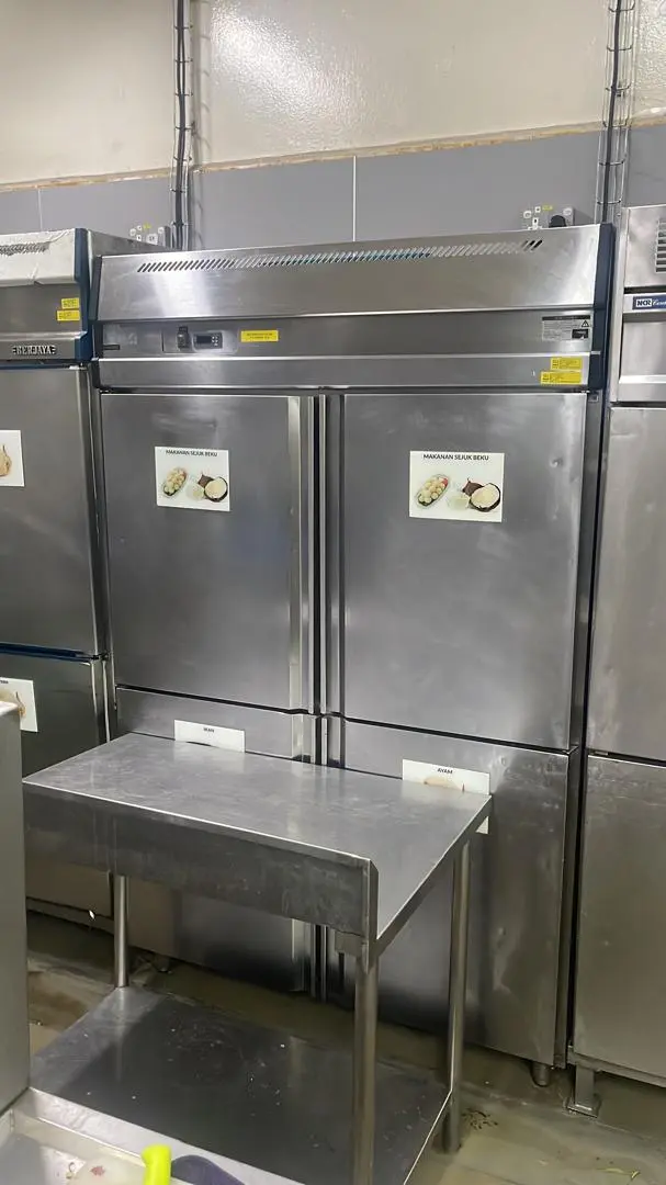 Commercial freezer repair service
