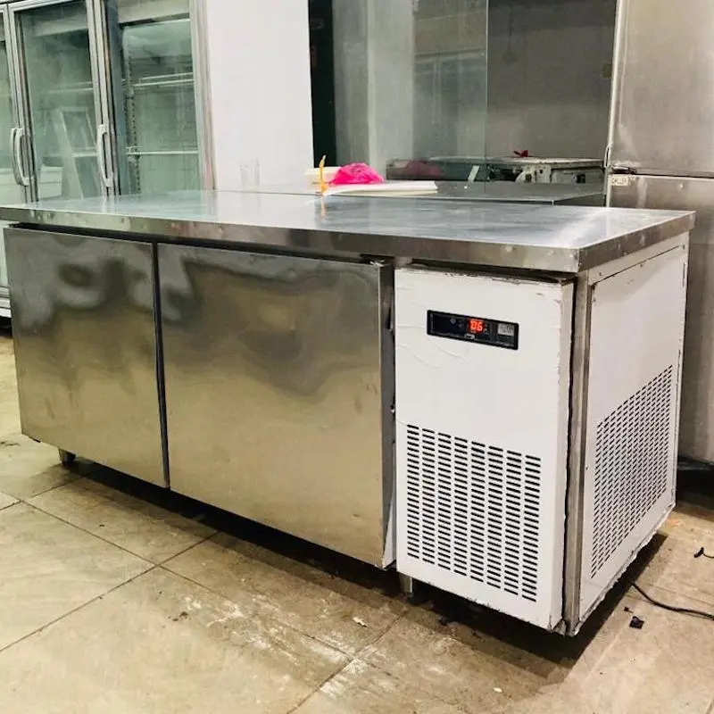 Home freezer repair service